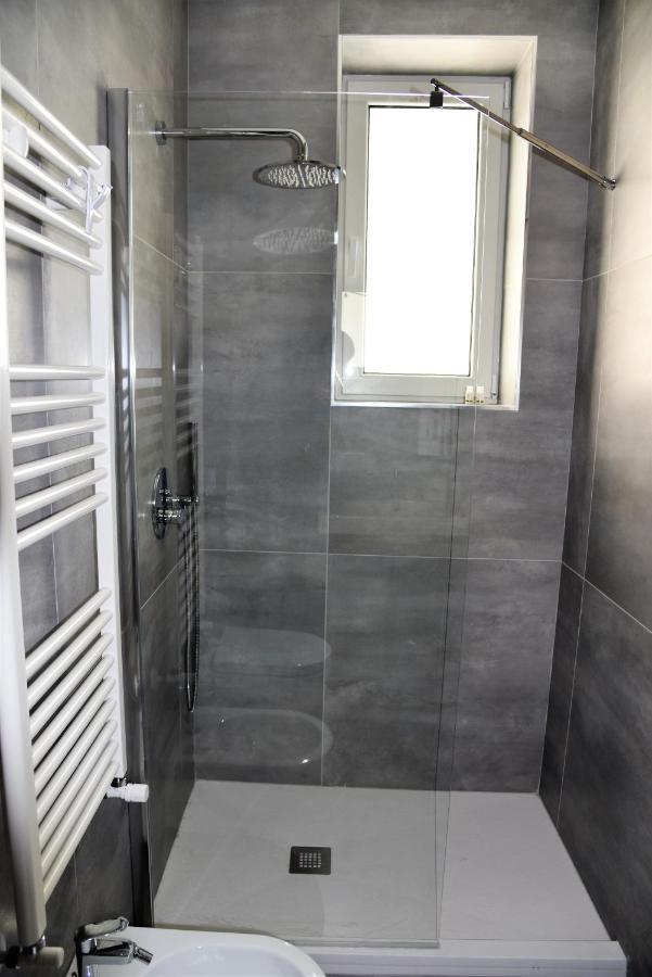 Gl Rooms And Apartments Бари Экстерьер фото