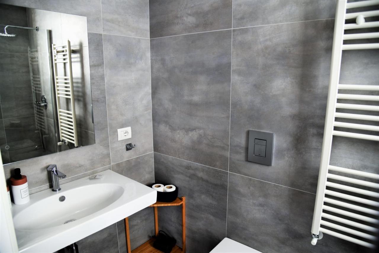 Gl Rooms And Apartments Бари Экстерьер фото